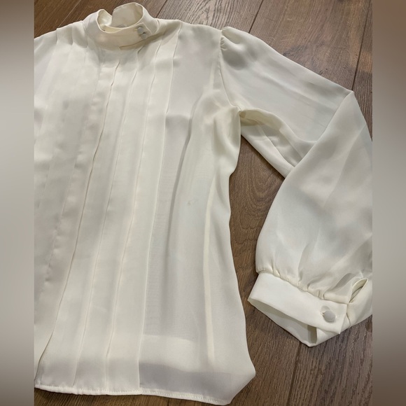 Style Rite Vintage Press Crease Straight Blouse Off-White Flowy Sleeves Collar - Picture 3 of 6